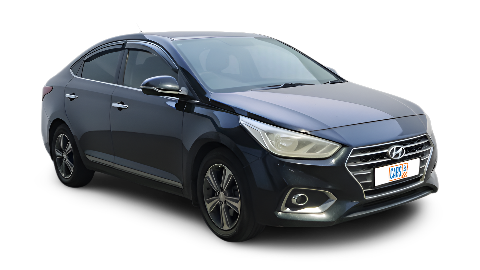 2018 Hyundai Verna - Sedan - Diesel - Manual - ₹5.92 lakh